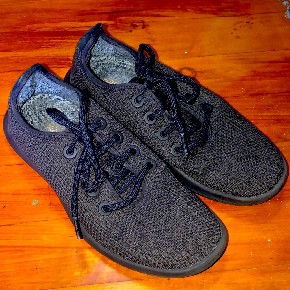 ALlbirds women’s size 8 TR blackish gray
